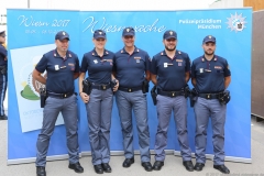 Polizei und Rotes Kreuz aus Italien 2017