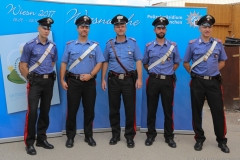 Polizei und Rotes Kreuz aus Italien 2017