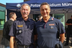 Polizei und Rotes Kreuz aus Italien 2017