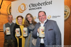 Stefan Kröll, Franziska Inselkammer, Annika Mittelmeier, Clemens Baumgärtner (von li. nach re.)