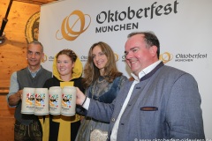 Stefan Kröll, Franziska Inselkammer, Annika Mittelmeier, Clemens Baumgärtner (von li. nach re.)