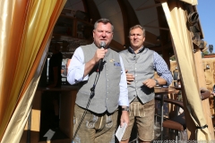 Josef Schmid und Marc Eisenbarth (re.), Presserundgang über das Gelände der Wiesn auf der Theresienwiese in München  2018