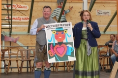 Josef Schmid und Yvonne Heckl, Presserundgang über das Gelände der Wiesn auf der Theresienwiese in München  2018