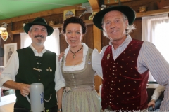 Stammtisch der Schäffler in der Schönheitskönigin auf der Oidn Wiesn am Oktoberfest in München 2018