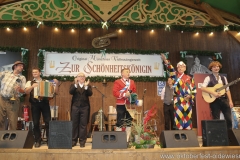 Stammtisch der Schäffler in der Schönheitskönigin auf der Oidn Wiesn am Oktoberfest in München 2018