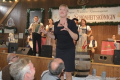 Bianca Bachmann, 1. Tag in der Schönheitskönigin auf der Oidn Wiesn am Oktoberfest in München 2018