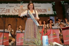 Ilse Aigner, 1. Tag in der Schönheitskönigin auf der Oidn Wiesn am Oktoberfest in München 2018