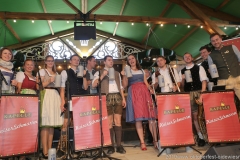 Kapelle Kaiserschmarrn, Der 1. Tag in der Schönheitskönigin auf der Oidn Wiesn in  München am 2019