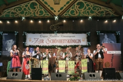 Die 6 lustigen Fünf, Schönheitskönigin 12. Tag auf  der Oidn Wiesn am Oktoberfest in München 2018