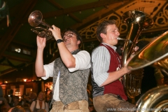 Kapelle Kaiserschmarrn, Schönheitskönigin 14. Tag auf der Oidn Wiesn am Oktoberfest in München 2018