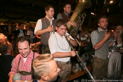 Kapelle Kaiserschmarrn, Tag  14 in Volkssängerzelt zur Schönheitskönigin auf der Oidn Wiesn in München 2019