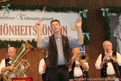 Peter Reichert, Schönheitskönigin 15. Tag auf der Oidn Wiesn am Oktoberfest in München 2018