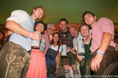 Die Schauspieler von "Dahoam is dahoam", Schönheitskönigin 15. Tag auf der Oidn Wiesn am Oktoberfest in München 2018