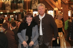 Petra und Dieter Reiter, Tag  15 im Volkssängerzelt zur Schönheitskönigin auf der Oidn Wiesn in München 2019