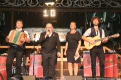 Couplet AG, Tag  16 im Volkssängerzelt zur Schönheitskönigin auf der Oidn Wiesn in München 2019