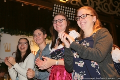 Tag  16 im Volkssängerzelt zur Schönheitskönigin auf der Oidn Wiesn in München 2019