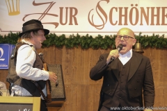 Basti und Jürgen Kirner (re.), der 3. Tag in der Schönheitskönigin auf der Oidn Wiesn am Oktoberfest in München 2018