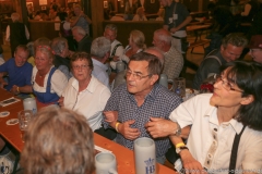 Tag 4 im Volkssängerzelt zur Schönheitskönigin auf der Oidn Wiesn am Oktoberfest in München 2019