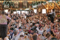 Tom und Basti, Tag 5 im Volkssängerzelt zur Schönheitskönigin auf der Oidn Wiesn in München .2019