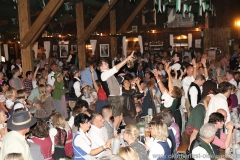 Kapelle Kaiserschmarrn, Schönheitskönigin 7. Tag auf der Oidn Wiesn am Oktoberfest in München 2018