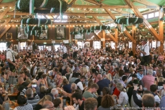 Goißlerschnalzer Koppachtaler aus Altusried,  Der 8. Tag im Volkssängerzelt zur Schönheitskönigin auf der Oidn Wiesn in München 2019