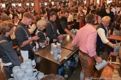 Der 8. Tag im Volkssängerzelt zur Schönheitskönigin auf der Oidn Wiesn in München 2019