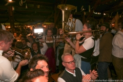 Kapelle Kaiserschmarrn,  Der 8. Tag im Volkssängerzelt zur Schönheitskönigin auf der Oidn Wiesn in München 2019