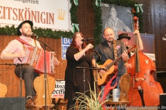 Gerner Zipfeklatscher, Schönheitskönigin 9. Tag auf der Oidn Wiesn am Oktoberfest in München 2018