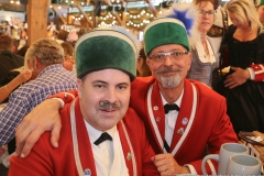 Original Münchner Schäffler, Der 9. Tag im Volkssängerzelt zur Schönheitskönigin auf der Oidn Wiesn in München 2019