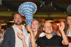 Finale im Volkssängerzelt zur Schönheitskönigin auf der Oidn Wiesn in München 2019