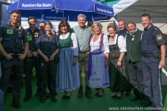 Petra Reiter, Dieter Reiter und Elisabeth Polaczy (Mitte), Dieter Reiter auf dem Teufelsrad am Oktoberfest in München 2018