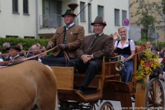 Trachten- und Schützenzug am Oktoberfest in München 2019