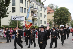 Trachten- und Schützenzug am Oktoberfest in München 2019