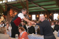 Bäff, Tag 11 im Volkssängerzelt auf der Oidn Wiesn am Oktoberfest in München 2022