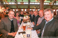 Die Innenstadtwirte, Tag 11 im Volkssängerzelt auf der Oidn Wiesn am Oktoberfest in München 2022