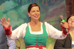 Traudi Siferlinger, Tag 11 im Volkssängerzelt auf der Oidn Wiesn am Oktoberfest in München 2022