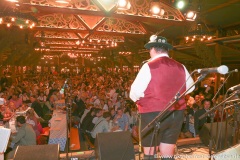 Tag 14 im Volkssängerzelt Schützenlisl auf der Oidn Wiesn am Oktoberfest in München 2022