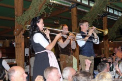 Kapelle Kaiserschmarrn, Tag 5 im Volkssängerzelt Schützenlisl auf der Oidn Wiesn am Oktoberfest in München 2022