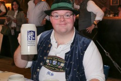 Michael Sharkey Schneider,  Bavarian Club Edelweiß Westchester New York, Tag 7 im Volkssängerzelt Schützenlisl auf der Oidn Wiesn am Oktoberfest in München 2022