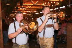 Bast Scho, Tag 8 im Volkssängerzelt Schützenlisl auf der Oidn Wiesen am Oktoberfest in München 2022