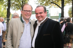 Manuel Pretzl und Clemens Baumgärtner (re.), Wiesnbierprobe im Bad am Bavariaring  in München .2019