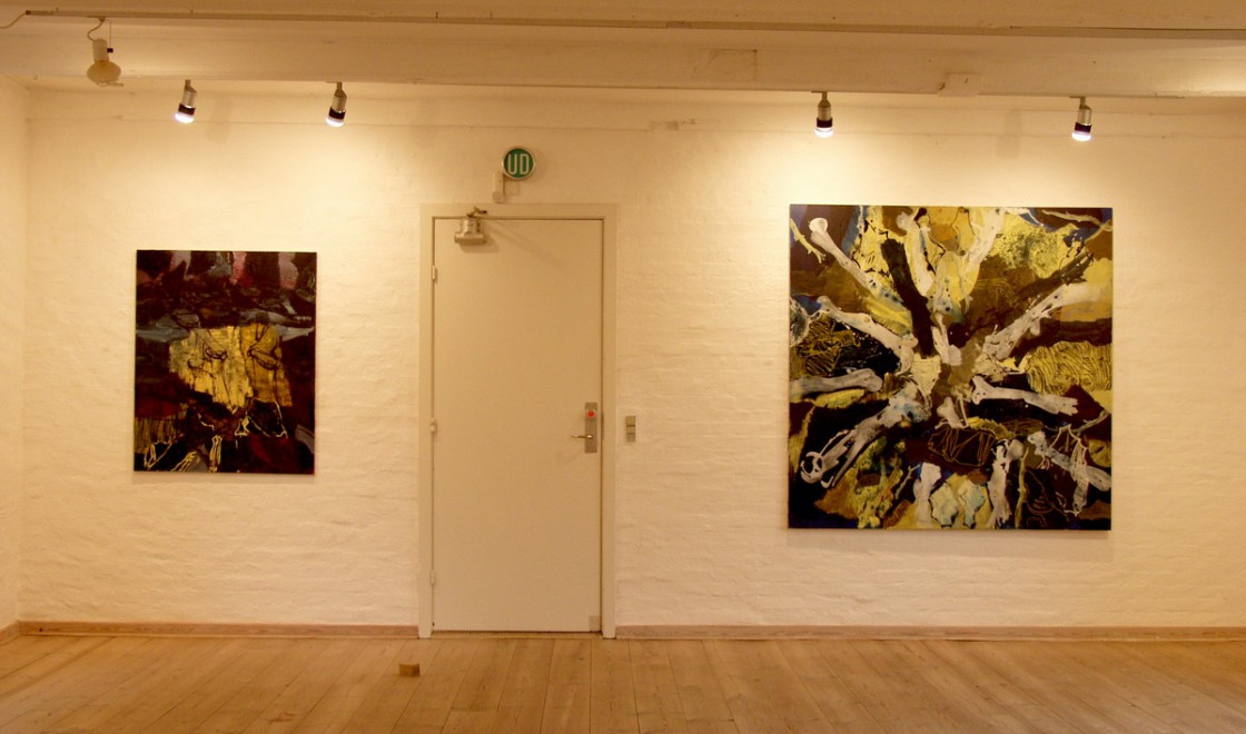 Painting on 1st floor | From left: NIGHTWALK and BATTLEFIELD.