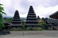 Besakih - Bali - Indonesia - 1993 - Foto: Ole Holbech