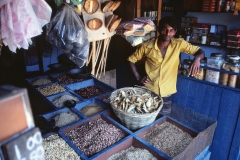 Wewessa Tea Factory - Badulla - Sri Lanka - 1983 - Foto: Ole Holbech