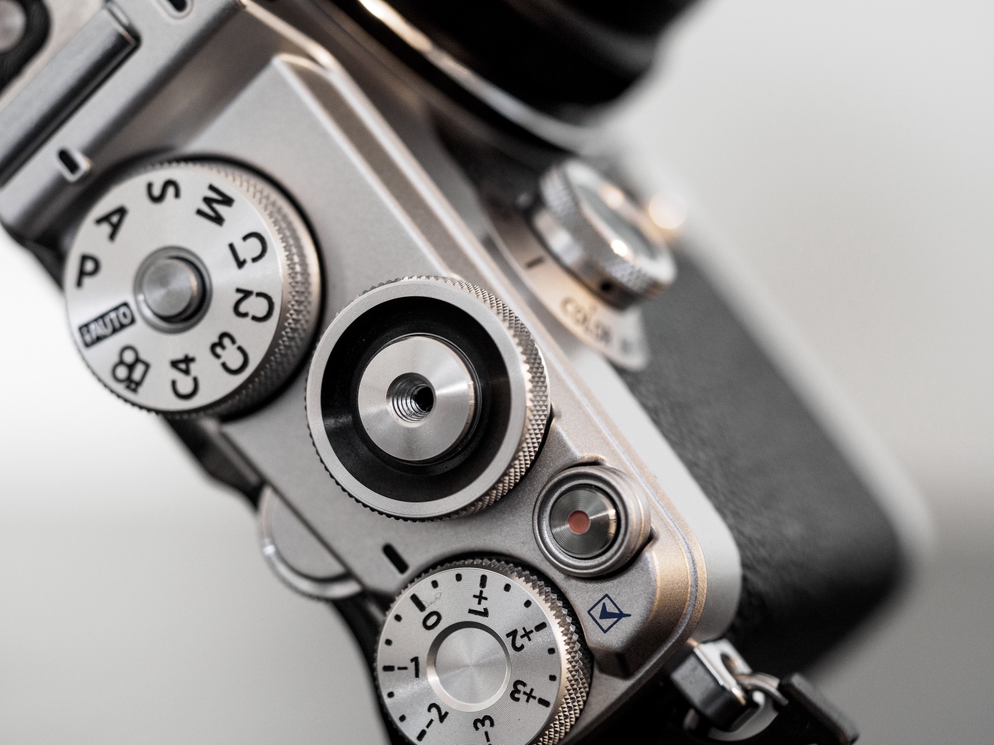 Olympus PEN-F - Miniature. Mirrorless. Mighty. Changing my mind