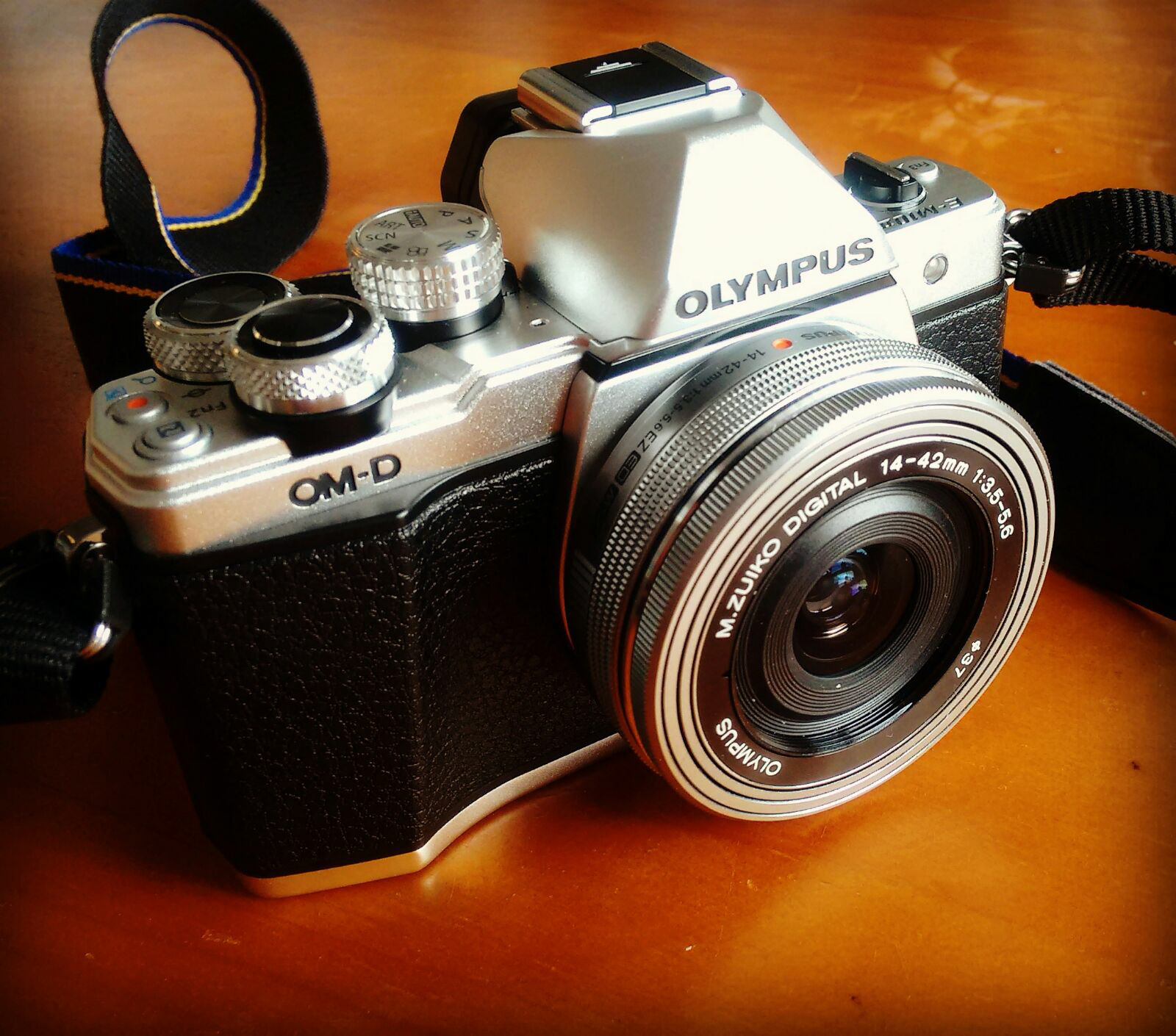 Olympus E-M10 Mk II Review - The perfect travel camera - Olympus 