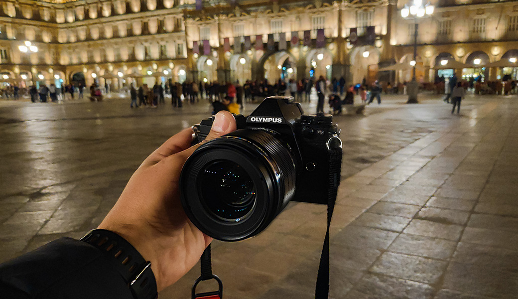 Night Photography in Salamanca, with Olympus 25mm f/1.2 Pro