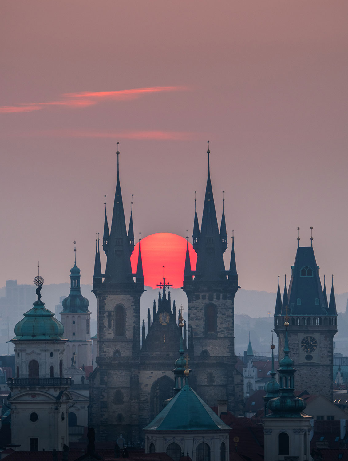 100 spires city tour prague