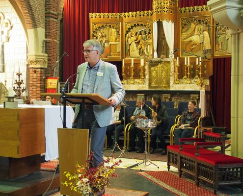 1.-Opening-OMD-door-voorziiter-Pieter-van-den-Kerkhoff-in-de-Laurentius-Kerk-Foto-Marianne-Knijnenburg