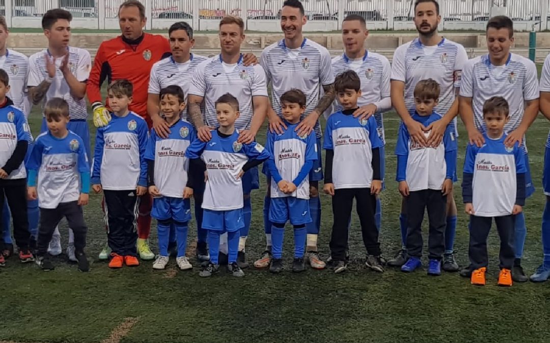 NUEVO ESPÓNSOR PARA EL PREBENJAMINES DEL TORREVIEJA CF